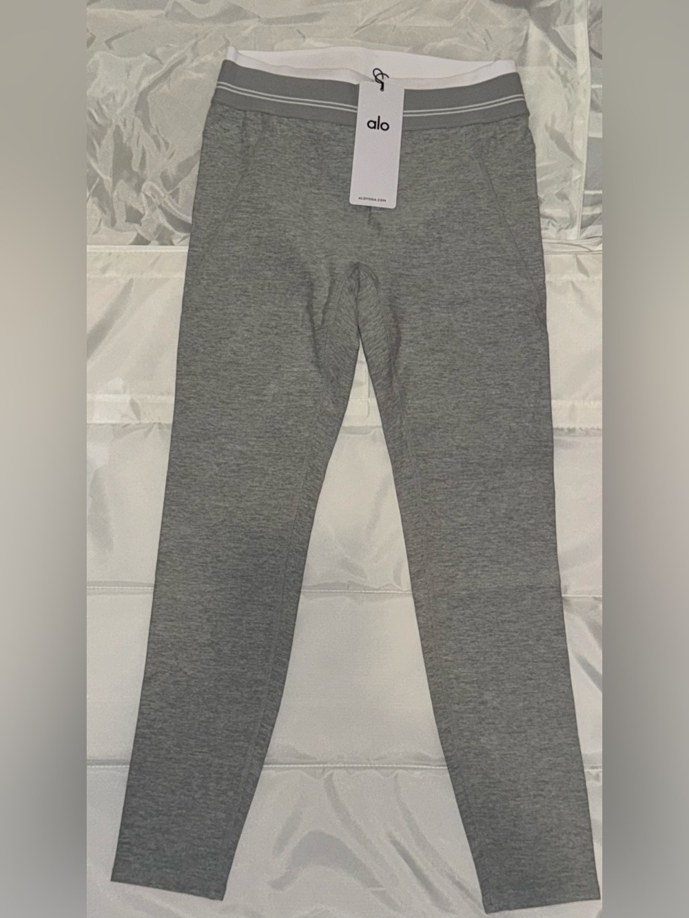 ALO Yoga Alosoft High-Waist 7/8 Better Together Legging M New - Picture 4 of 6